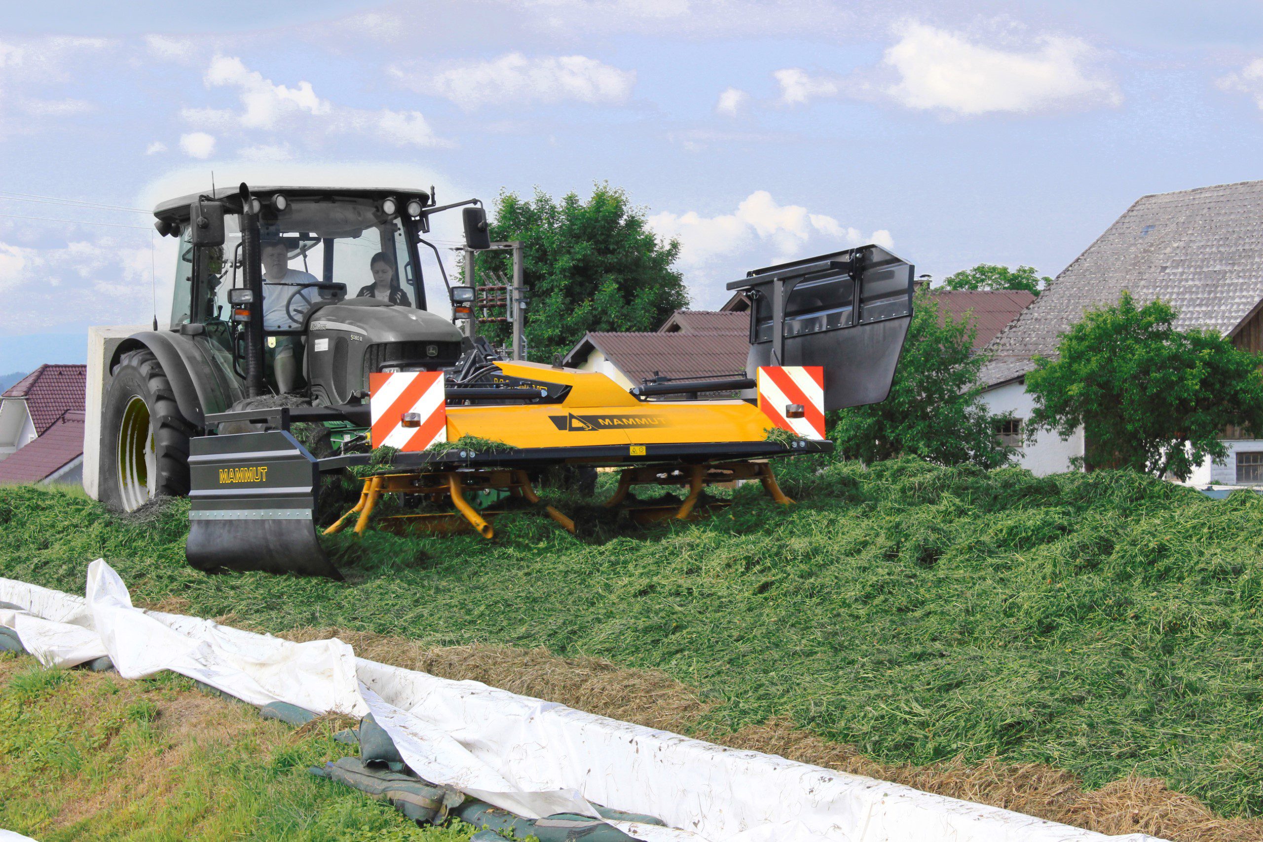 Rotary silage spreaders – now it's all about width