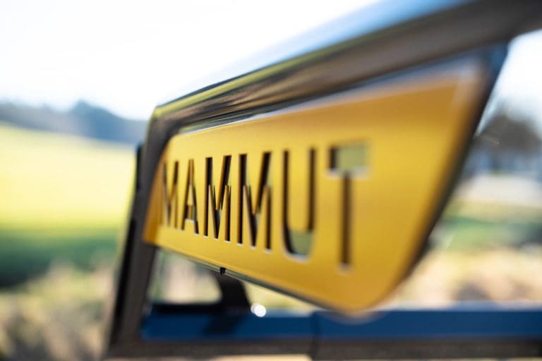Logo MAMMUT auf Siloverteiler