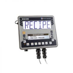 PROFESSIONAL electronic weighing system: Up to 24 recipes can be stored on the programmable scale.